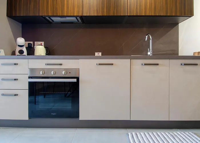 Apartmán Elegant 12th Floor With Balcony And Views