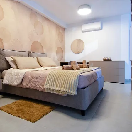 شقة Elegant 12Th Floor Studio With Balcony & City Views In St Julians *