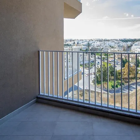 Elegant 12Th Floor Studio With Balcony & City Views In St Julians * سانت جوليان